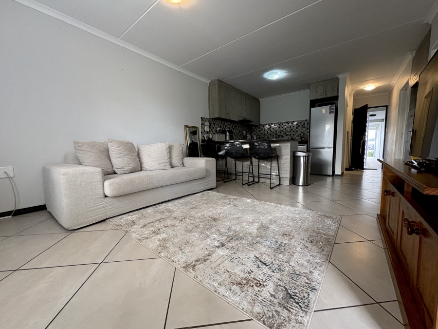 2 Bedroom Property for Sale in Buh Rein Estate Western Cape